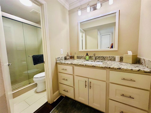 3402 Garrott Street 16, Houston, TX 77006
