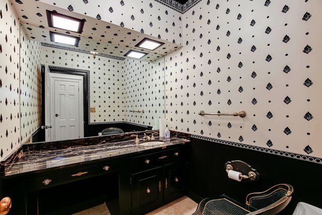 9S174 DREW Avenue, Burr Ridge, IL 60527