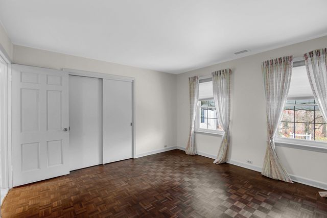 9S174 DREW Avenue, Burr Ridge, IL 60527