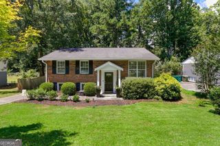 2640 Spring Drive SE, Smyrna, GA 30080