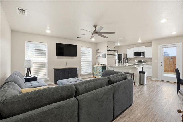 7529 33rd Place, Lubbock, TX 79407