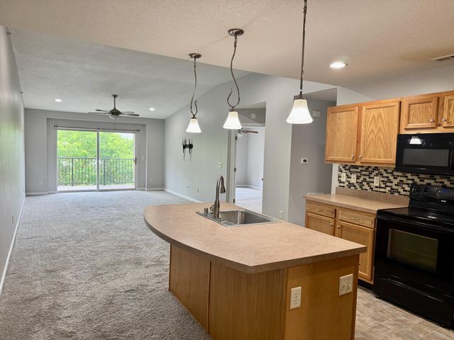 2255 Rolling Hills Drive, Covington, KY 41017