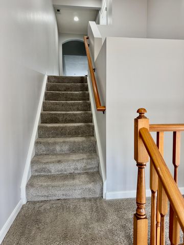 2255 Rolling Hills Drive, Covington, KY 41017