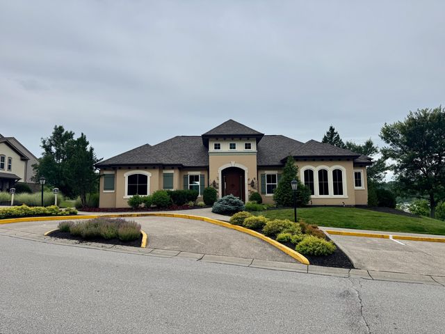 2255 Rolling Hills Drive, Covington, KY 41017