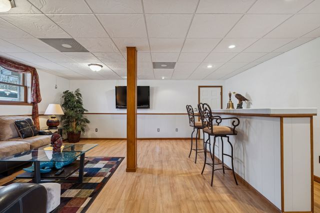 1795 Needmore Rd, Old Hickory, TN 37138