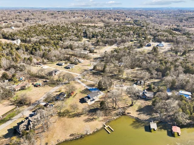 1795 Needmore Rd, Old Hickory, TN 37138