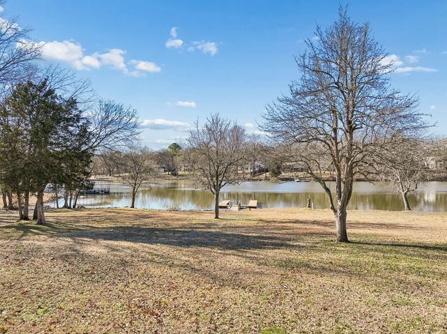 1795 Needmore Rd, Old Hickory, TN 37138