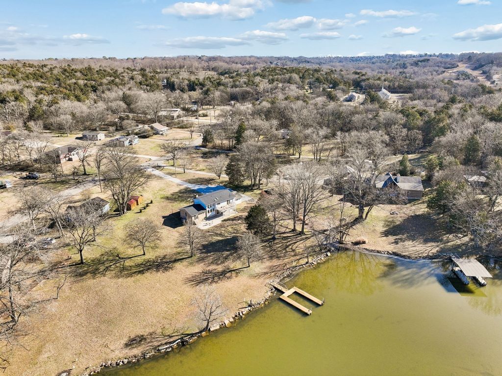 1795 Needmore Rd, Old Hickory, TN 37138