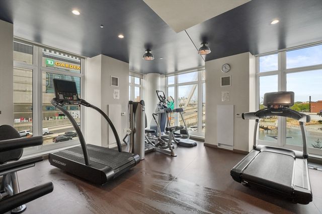 100 Lovejoy Wharf PH-3C, Boston, MA 02114