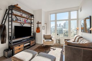 100 Lovejoy Wharf PH-3C, Boston, MA 02114