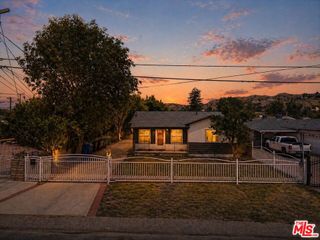 10341 Arminta Street, Sun Valley, CA 91352