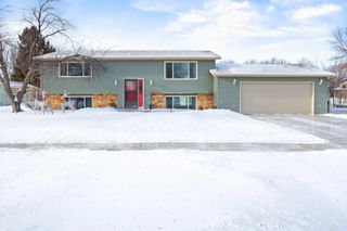 2801 22nd Street S, Fargo, ND 58103