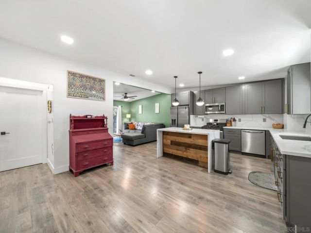 4259 View Place, San Diego, CA 92115