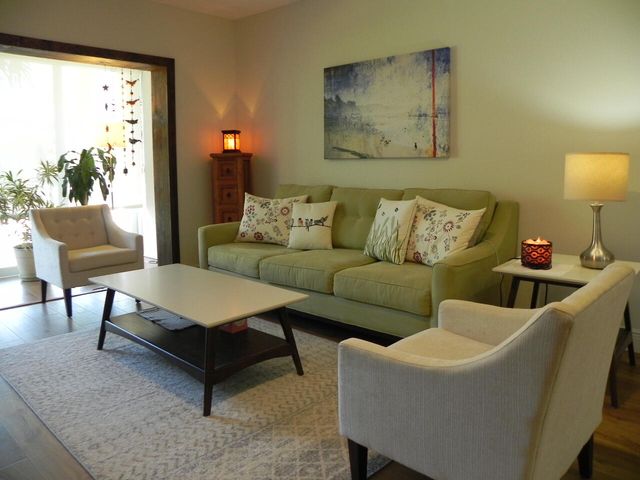 3850 Washington Street 215, Hollywood, FL 33021