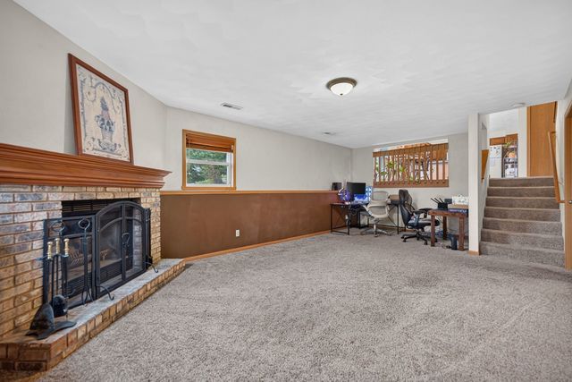 524 Merilot Drive, Roscoe, IL 61073
