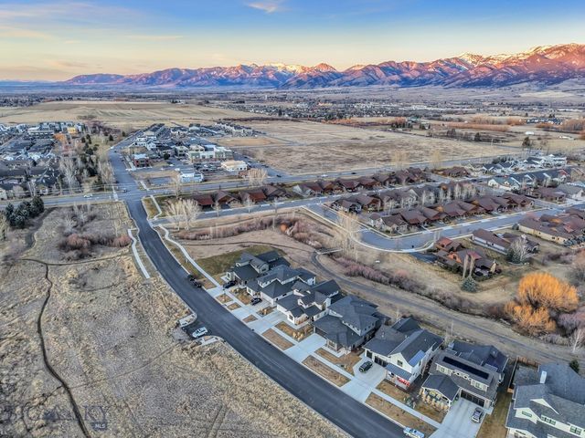 1976 Vaquero Parkway, Bozeman, MT 59718