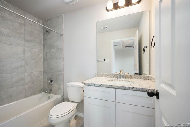 8610 Valentina Way Unit 101, San Antonio, TX 78245