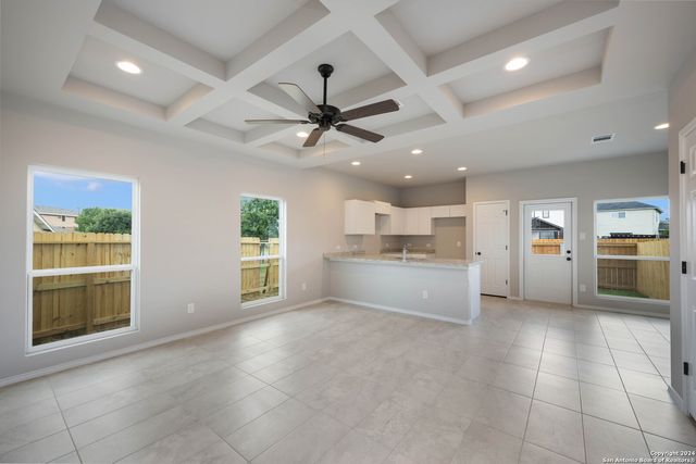 8610 Valentina Way Unit 101, San Antonio, TX 78245