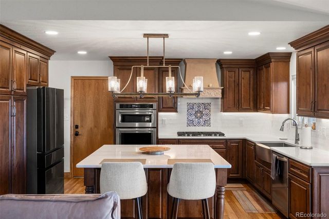 870 Point Of The Pines Drive, Colorado Springs, CO 80919