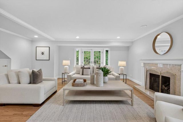 6365 Candlewood Court, Cupertino, CA 95014