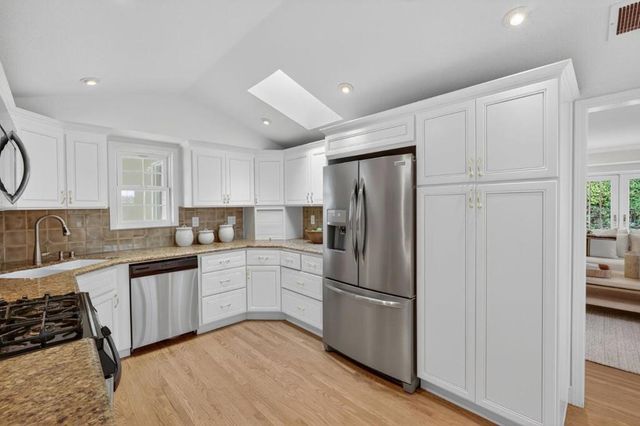 6365 Candlewood Court, Cupertino, CA 95014