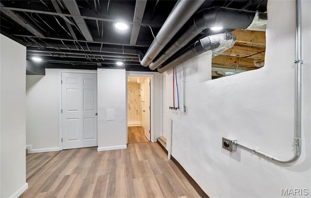 10635 Ridge Avenue, St Louis, MO 63114