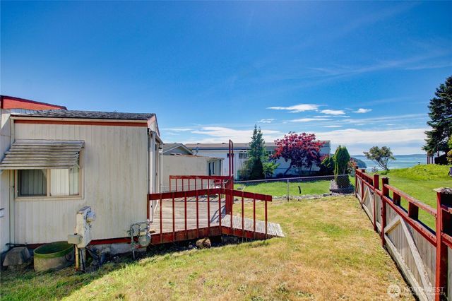 2702 Dundee Place, Anacortes, WA 98221