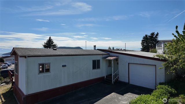 2702 Dundee Place, Anacortes, WA 98221