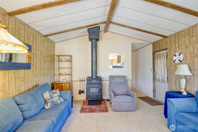 2702 Dundee Place, Anacortes, WA 98221