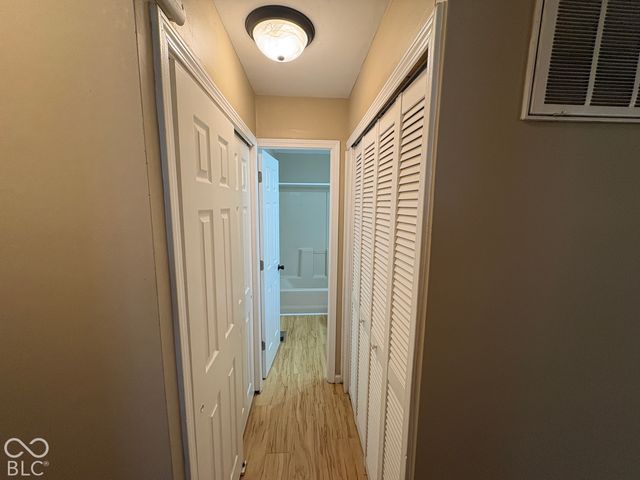 2649 Ebbie Road, Indianapolis, IN 46219