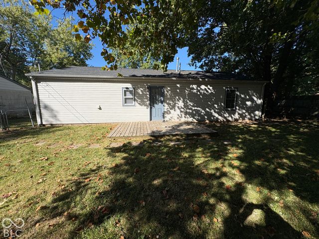 2649 Ebbie Road, Indianapolis, IN 46219