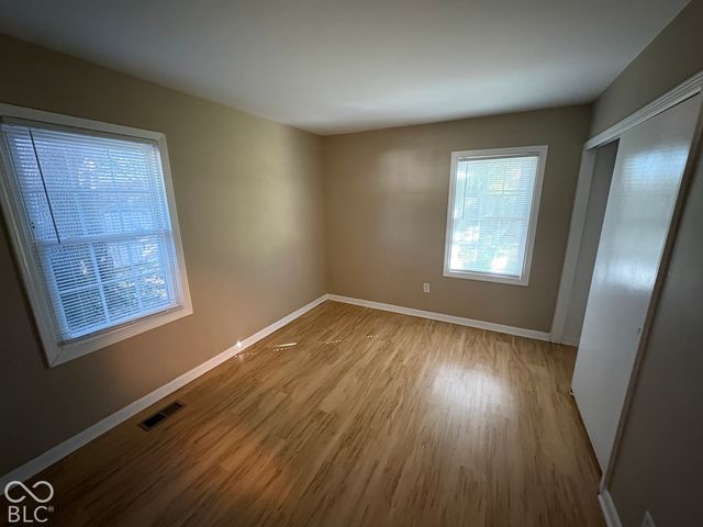 2649 Ebbie Road, Indianapolis, IN 46219