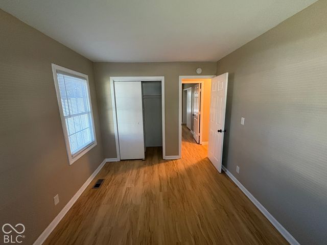 2649 Ebbie Road, Indianapolis, IN 46219