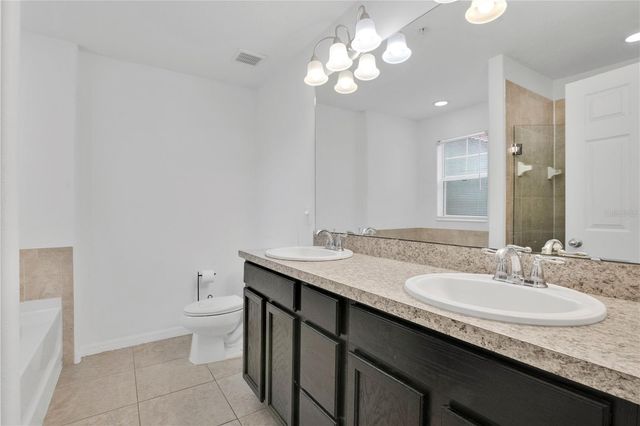 4886 MATTEO TRAIL, Orlando, FL 32839