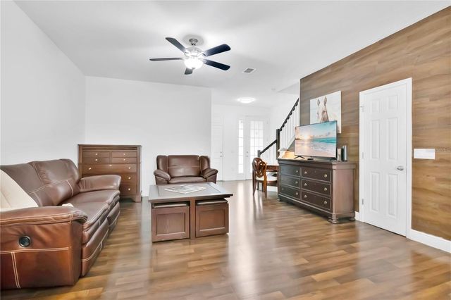 4886 MATTEO TRAIL, Orlando, FL 32839