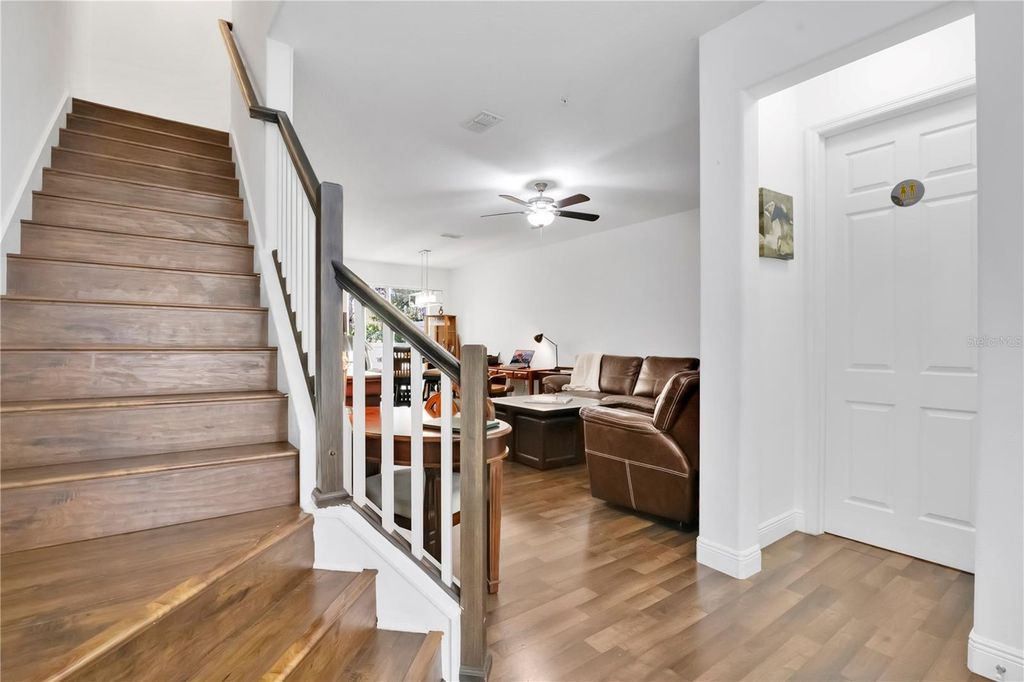 Image 5 of property listing at 4886 MATTEO TRAIL, Orlando, FL 32839