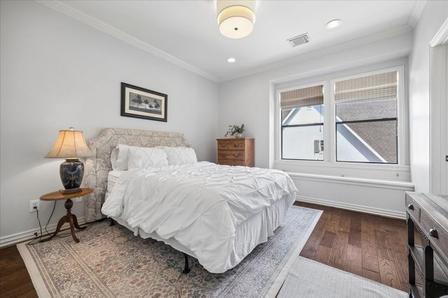 3642 Aberdeen Way, Houston, TX 77025