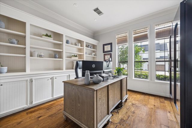 3642 Aberdeen Way, Houston, TX 77025