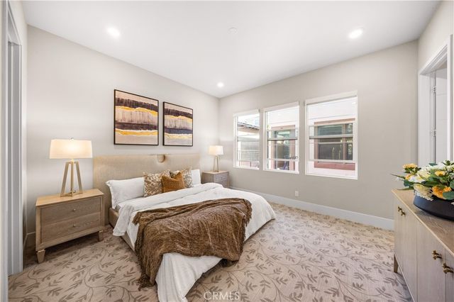 53 Bellatrix, Irvine, CA 92618