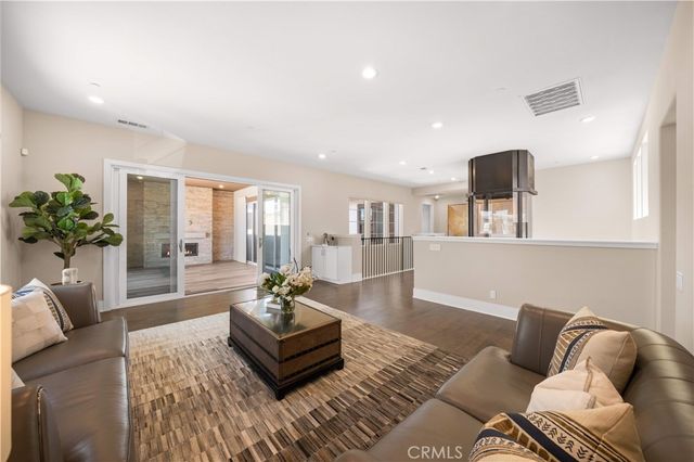 53 Bellatrix, Irvine, CA 92618