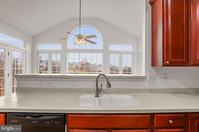 55 CHRISTIANS DR, Hanover, PA 17331