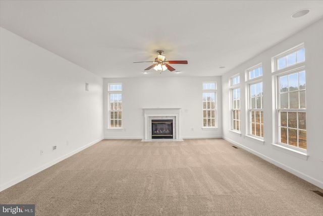 55 CHRISTIANS DR, Hanover, PA 17331