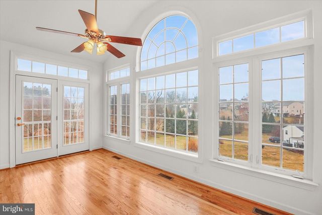 55 CHRISTIANS DR, Hanover, PA 17331