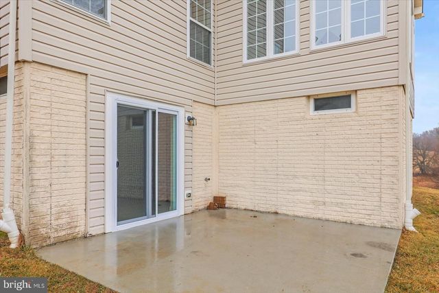 55 CHRISTIANS DR, Hanover, PA 17331