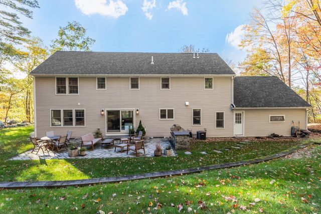 87 Lowell Road, Westford, MA 01886