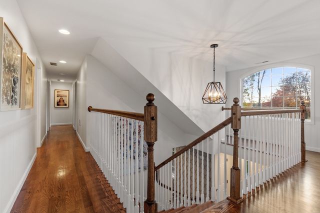 87 Lowell Road, Westford, MA 01886