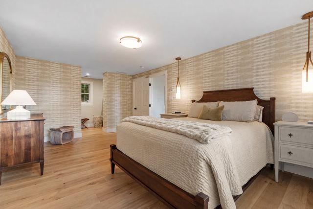 87 Lowell Road, Westford, MA 01886