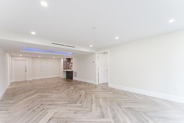 501 SW 11th Place 114, Boca Raton, FL 33432