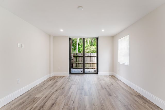 501 SW 11th Place 114, Boca Raton, FL 33432