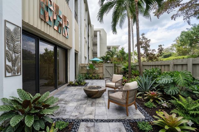 501 SW 11th Place 114, Boca Raton, FL 33432